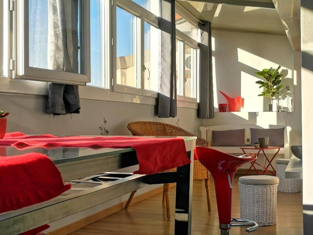 Ferienwohnung 180° Sur Le Ciel... 5 Minutes Du Port Marseilles Exterior foto